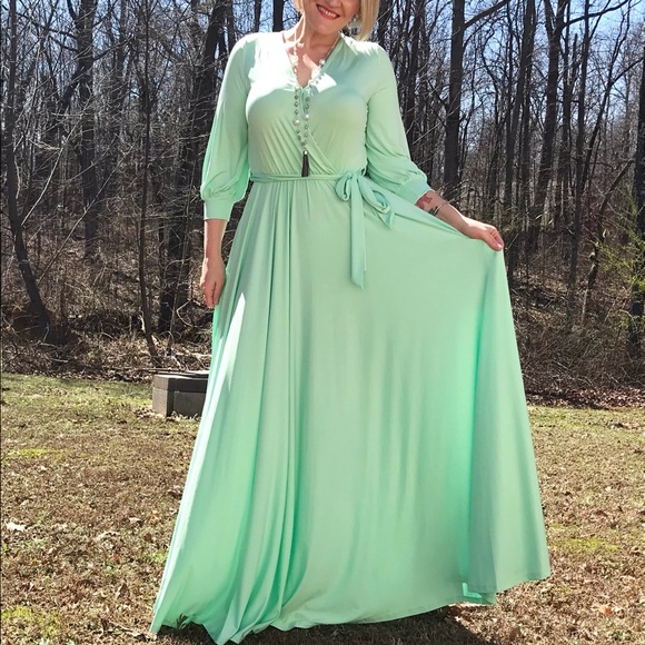 Bliss By LBCCO mint maxi size medium - Picture 3 of 3